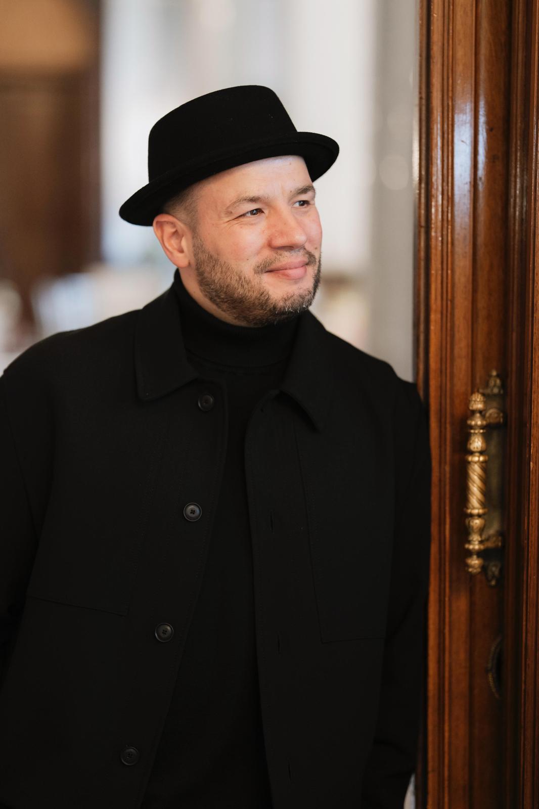 Bobby Bobbsn, Trauredner, Sänger & DJ, Kooperationspartner vom Hof alla Cava